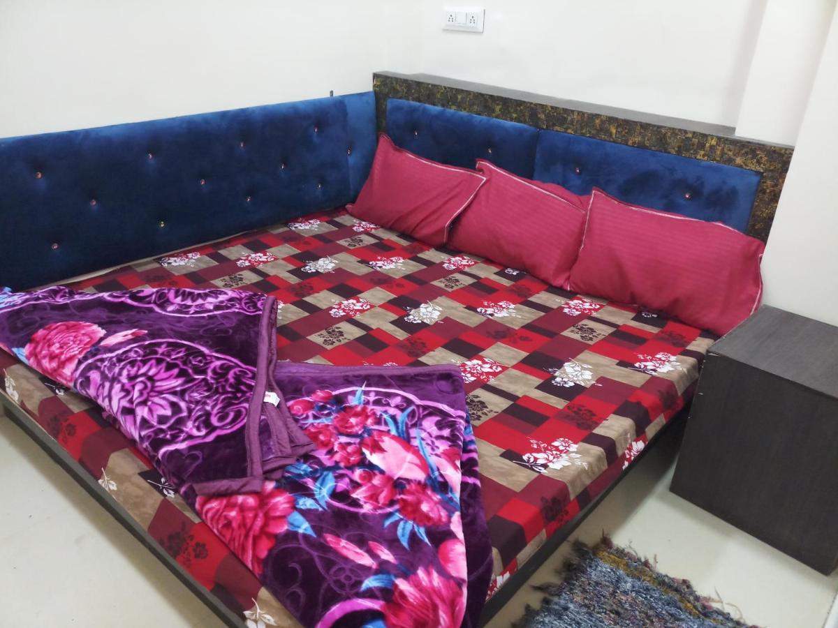 אויאיין Hotel Blue Tower Inn חדר תמונה